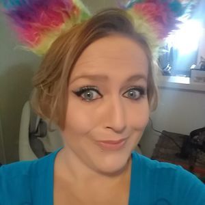 Meet your Posher, Meaghann